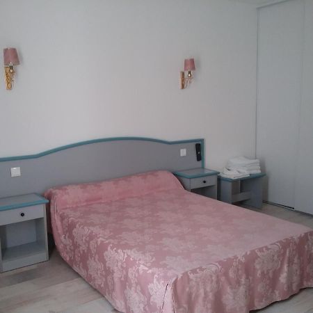 Manoir De Gravezon Bed & Breakfast Lunas  Luaran gambar